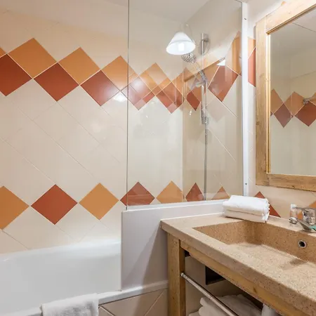 Pierre & Les Ravines Apartmanhotel Méribel
