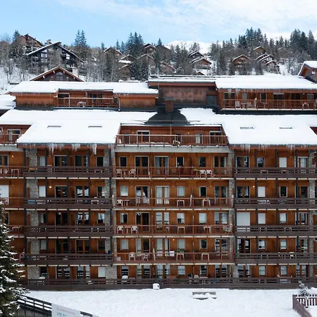 Aparthotel Pierre & Les Ravines 3*