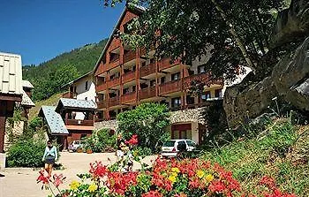 Pierre & Les Ravines Aparthotel 3*